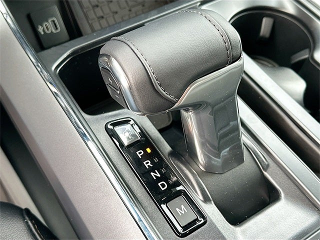 2025 Ford F-150 Lariat 4WD SUPERCREW