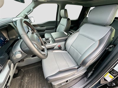 2025 Ford F-150 Lariat 4WD SUPERCREW