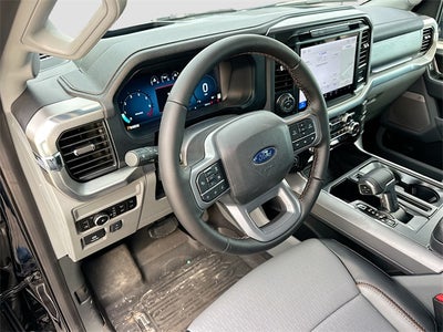 2025 Ford F-150 Lariat 4WD SUPERCREW