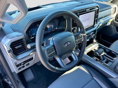 2025 Ford F-150 Lariat 4WD SUPERCREW