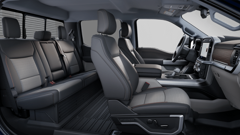 2025 Ford F-150 Lariat 4WD SUPERCREW