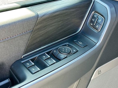2025 Ford F-150 Lariat 3.5 POWERBOOST