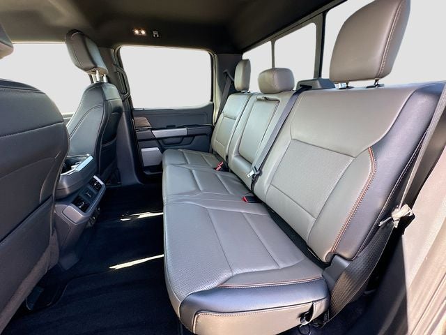 2025 Ford F-150 Lariat 3.5 POWERBOOST