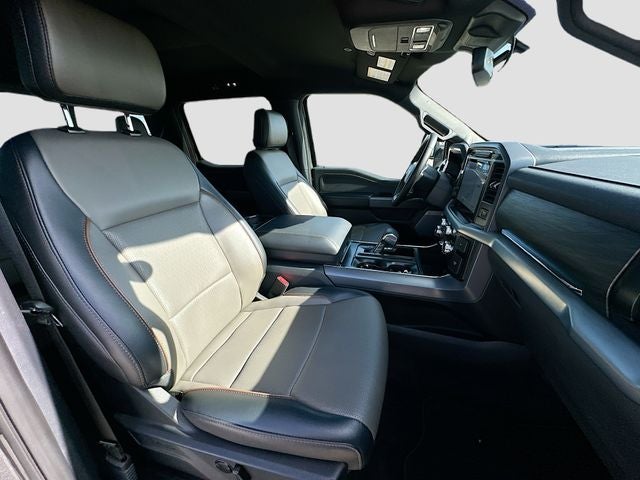 2025 Ford F-150 Lariat 3.5 POWERBOOST