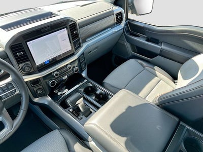 2025 Ford F-150 Lariat 3.5 POWERBOOST