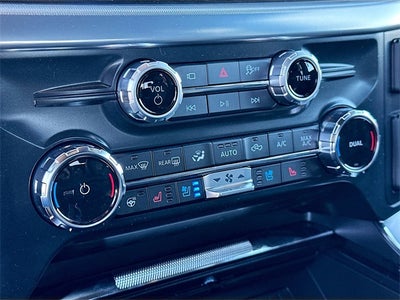 2025 Ford F-150 Lariat 4WD SUPERCREW