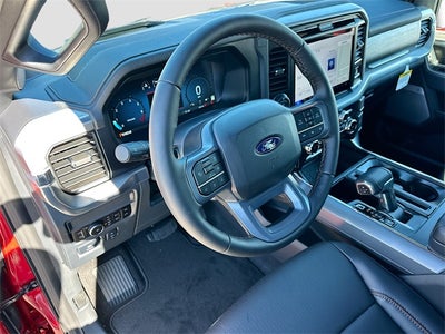 2025 Ford F-150 Lariat 4WD SUPERCREW