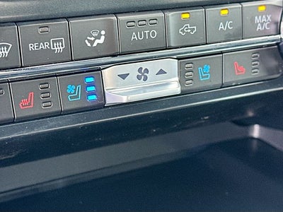 2025 Ford F-150 Lariat 3.5 POWERBOOST
