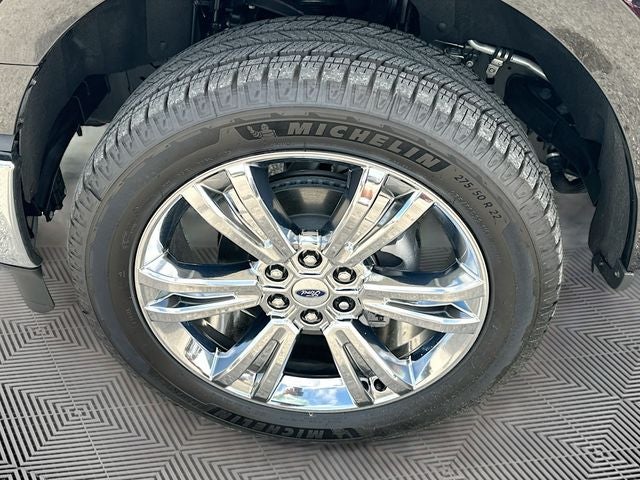 2025 Ford F-150 Lariat 3.5 POWERBOOST