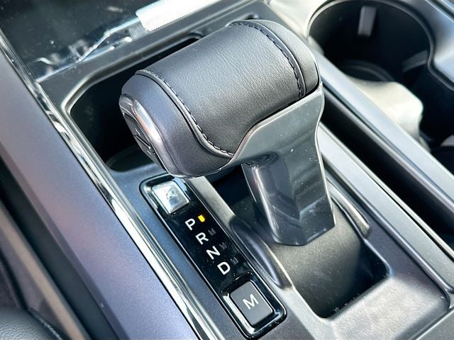 2025 Ford F-150 Lariat 4WD SUPERCREW