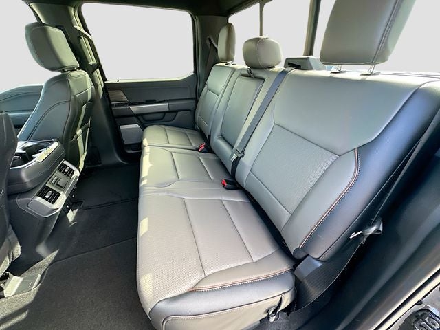 2025 Ford F-150 Lariat 4WD SUPERCREW