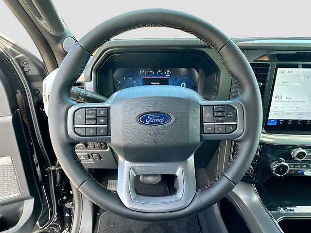 2025 Ford F-150 Lariat 4WD SUPERCREW