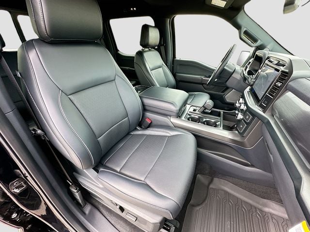 2025 Ford F-150 Lariat 3.5 POWERBOOST