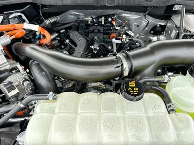 2025 Ford F-150 Lariat 3.5 POWERBOOST