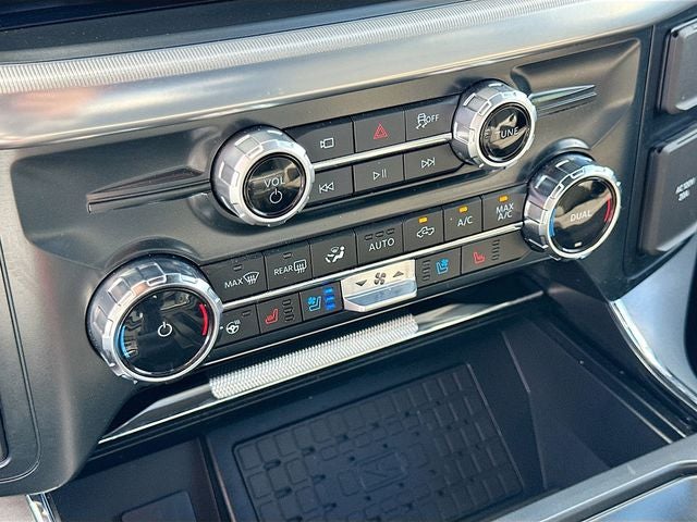 2025 Ford F-150 Lariat 3.5 POWERBOOST