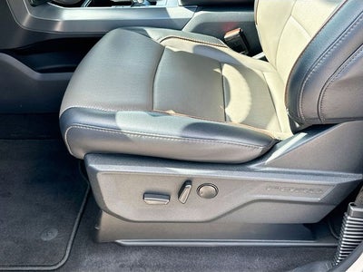 2025 Ford F-150 Lariat 3.5 POWERBOOST