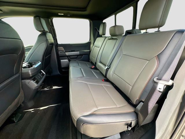 2025 Ford F-150 Lariat 3.5 POWERBOOST