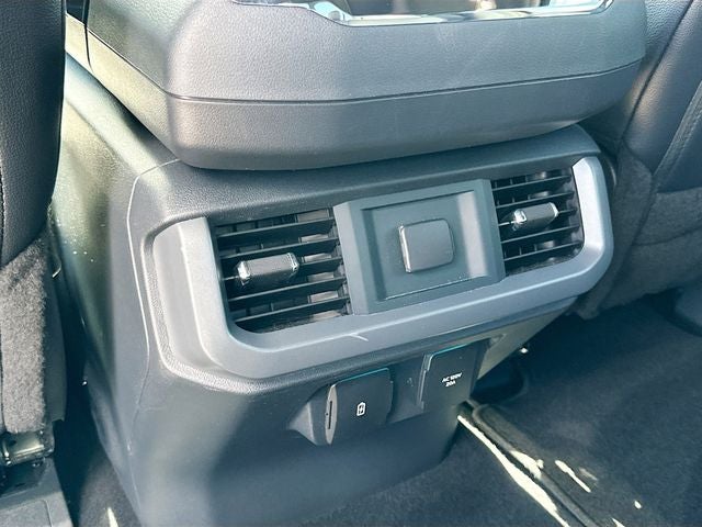 2025 Ford F-150 Lariat 3.5 POWERBOOST