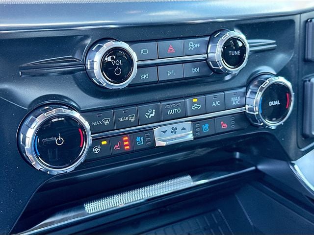 2025 Ford F-150 Lariat 4WD SUPERCREW