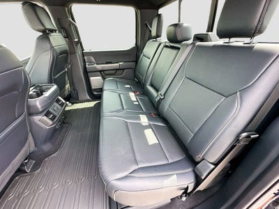 2025 Ford F-150 Lariat 3.5 POWERBOOST