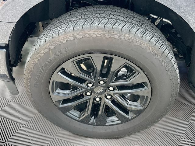 2025 Ford F-150 Lariat 3.5 POWERBOOST