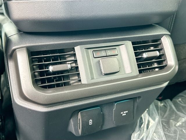 2025 Ford F-150 Lariat 3.5 POWERBOOST