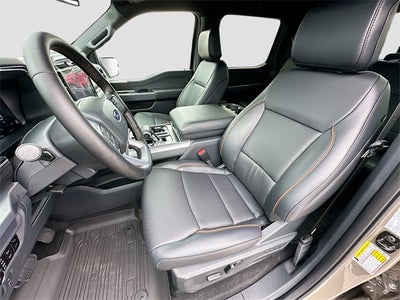 2025 Ford F-150 Lariat 4WD SUPERCREW