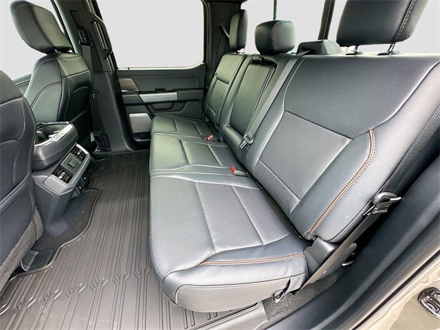 2025 Ford F-150 Lariat 4WD SUPERCREW