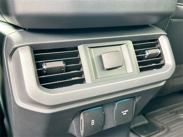 2025 Ford F-150 Lariat 4WD SUPERCREW