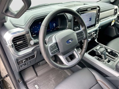 2025 Ford F-150 Lariat 4WD SUPERCREW