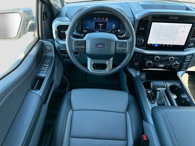 2025 Ford F-150 Lariat 4WD SUPERCREW