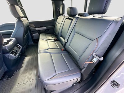 2025 Ford F-150 Lariat 4WD SUPERCREW