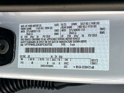 2025 Ford F-150 Lariat 4WD SUPERCREW