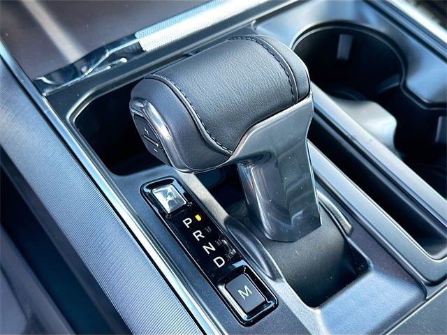 2025 Ford F-150 Platinum 4WD SUPERCREW