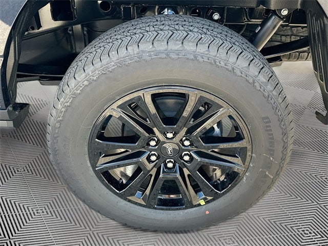 2025 Ford F-150 Platinum 4WD SUPERCREW