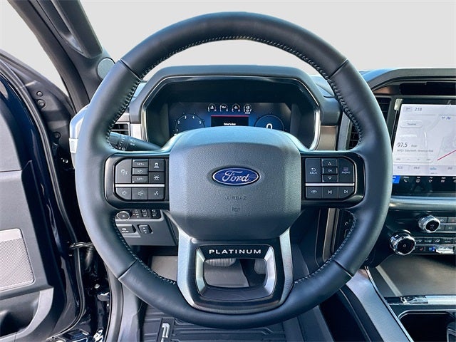 2025 Ford F-150 Platinum 4WD SUPERCREW