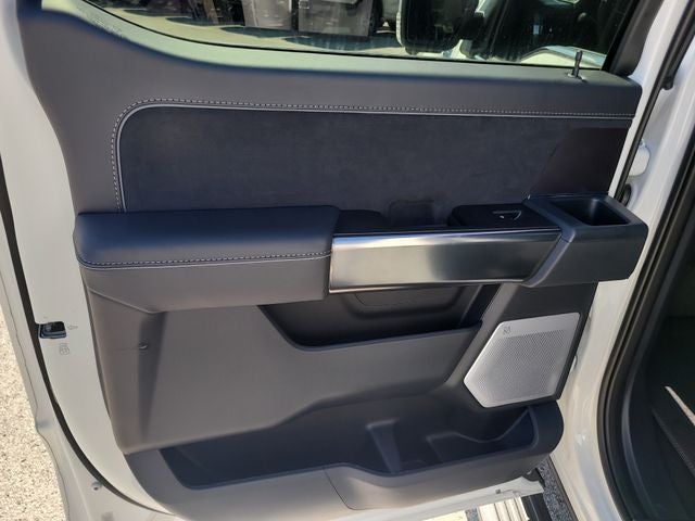 2026 Ford F-150 Platinum 4WD SUPERCREW