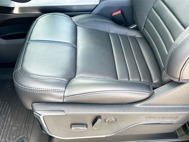 2025 Ford F-150 Platinum 4WD SUPERCREW