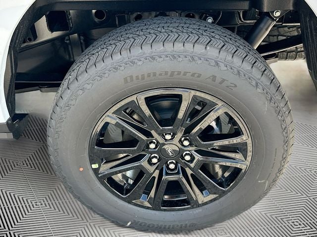 2025 Ford F-150 Platinum 4WD SUPERCREW