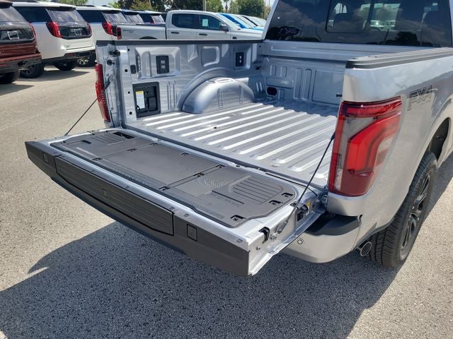 2026 Ford F-150 Platinum 4WD SUPERCREW
