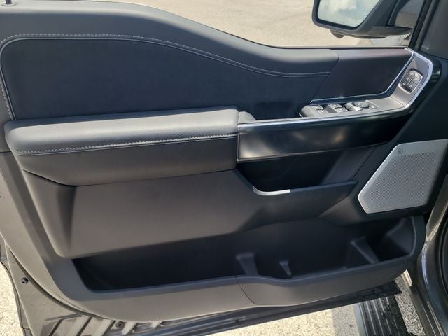 2026 Ford F-150 Platinum 4WD SUPERCREW