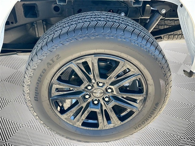 2025 Ford F-150 Platinum 4WD SUPERCREW