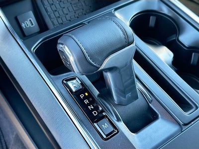 2025 Ford F-150 Platinum 4WD SUPERCREW