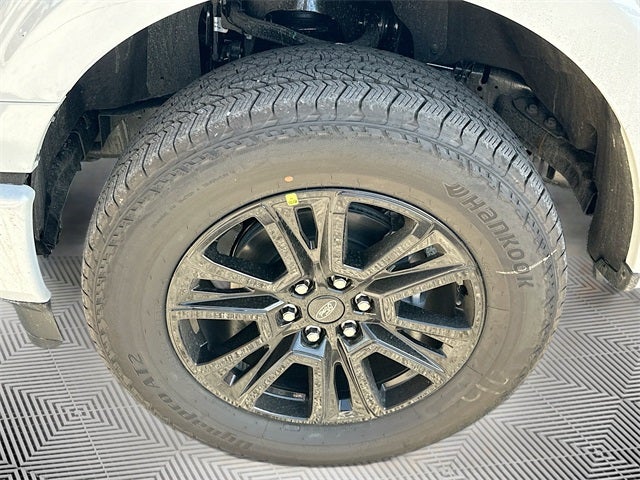 2025 Ford F-150 Platinum 4WD SUPERCREW