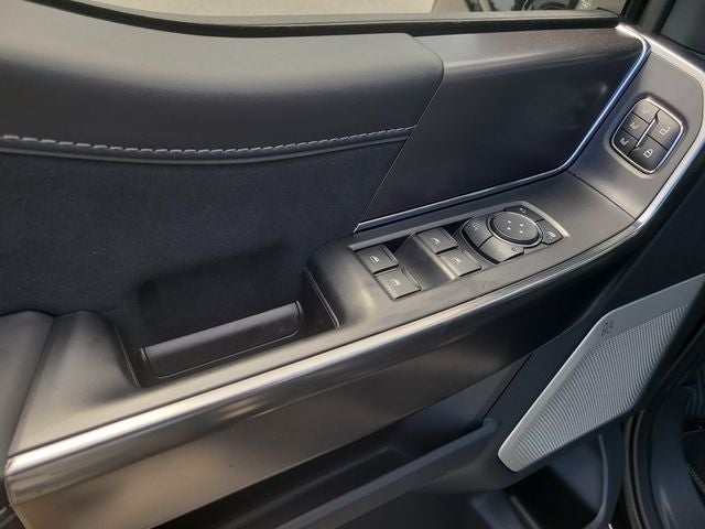 2026 Ford F-150 Platinum 4WD SUPERCREW