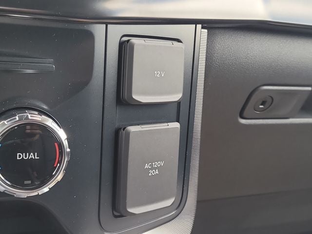 2026 Ford F-150 Platinum 4WD SUPERCREW