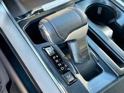 2025 Ford F-150 Platinum 4WD SUPERCREW