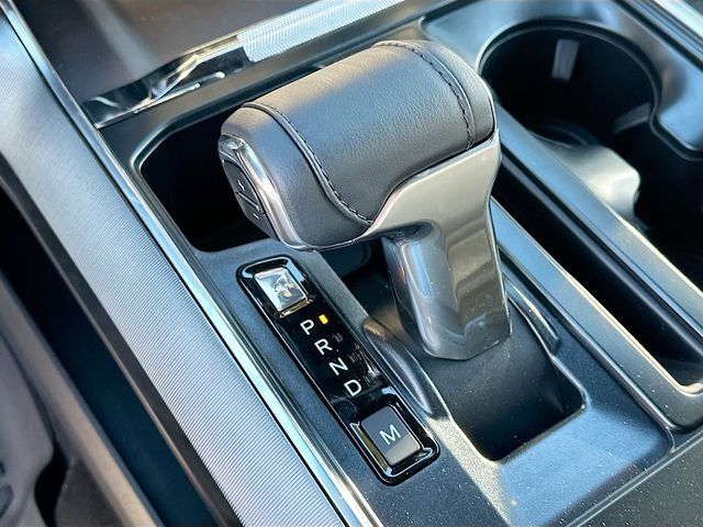 2025 Ford F-150 Platinum 4WD SUPERCREW