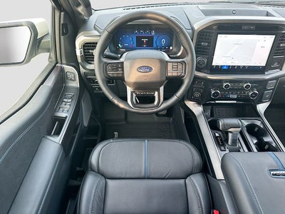 2025 Ford F-150 Platinum 4WD SUPERCREW