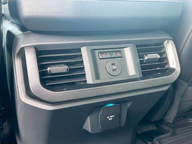 2025 Ford F-150 Platinum 4WD SUPERCREW